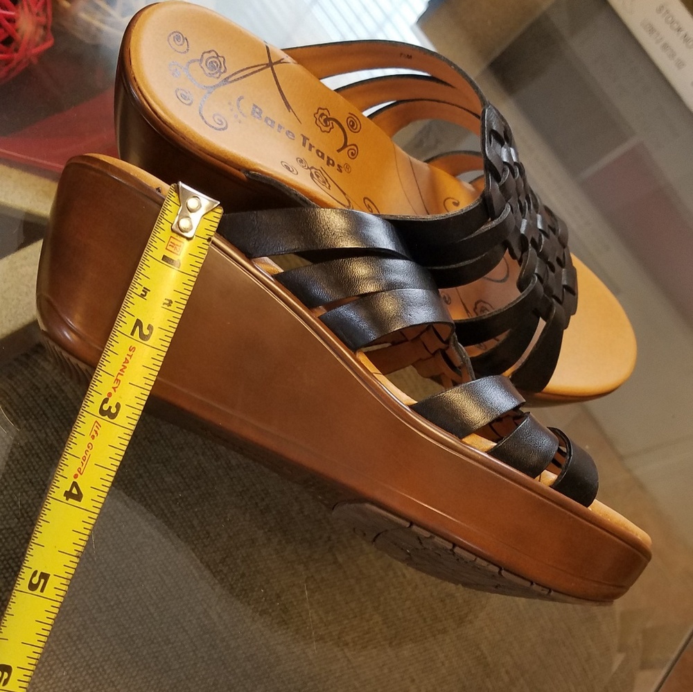 Sandles - Picture 4 of 4